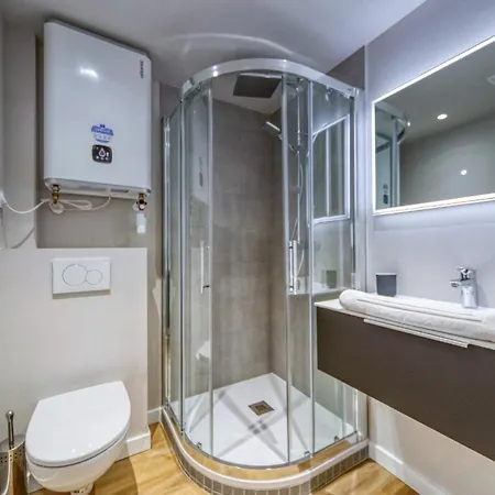 Le Petit Spacieux Climatisation Netflix Apartment *