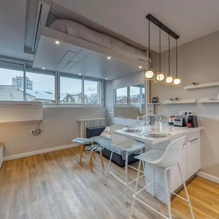 Apartment Le Petit Spacieux Climatisation Netflix Grenoble